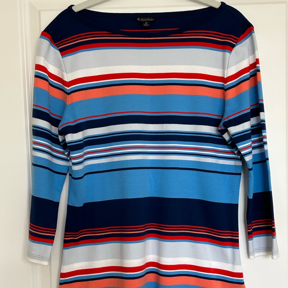 Brooks Bros. Women’s Navy, White, Coral & Red Striped 3/4 T-Shirt; Size M